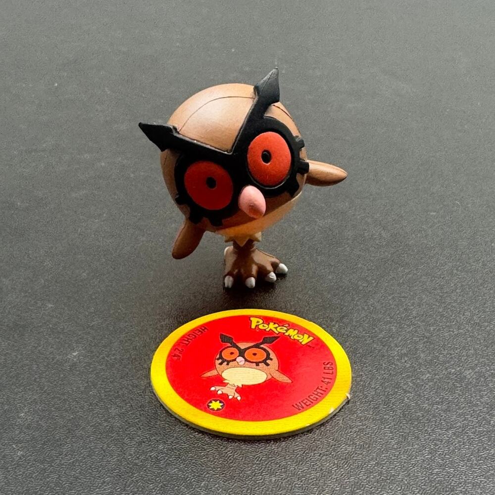 HootHoot Tomy Pokemon PVC Figure With Coin CGTSJ 1999 Vintage 2"
